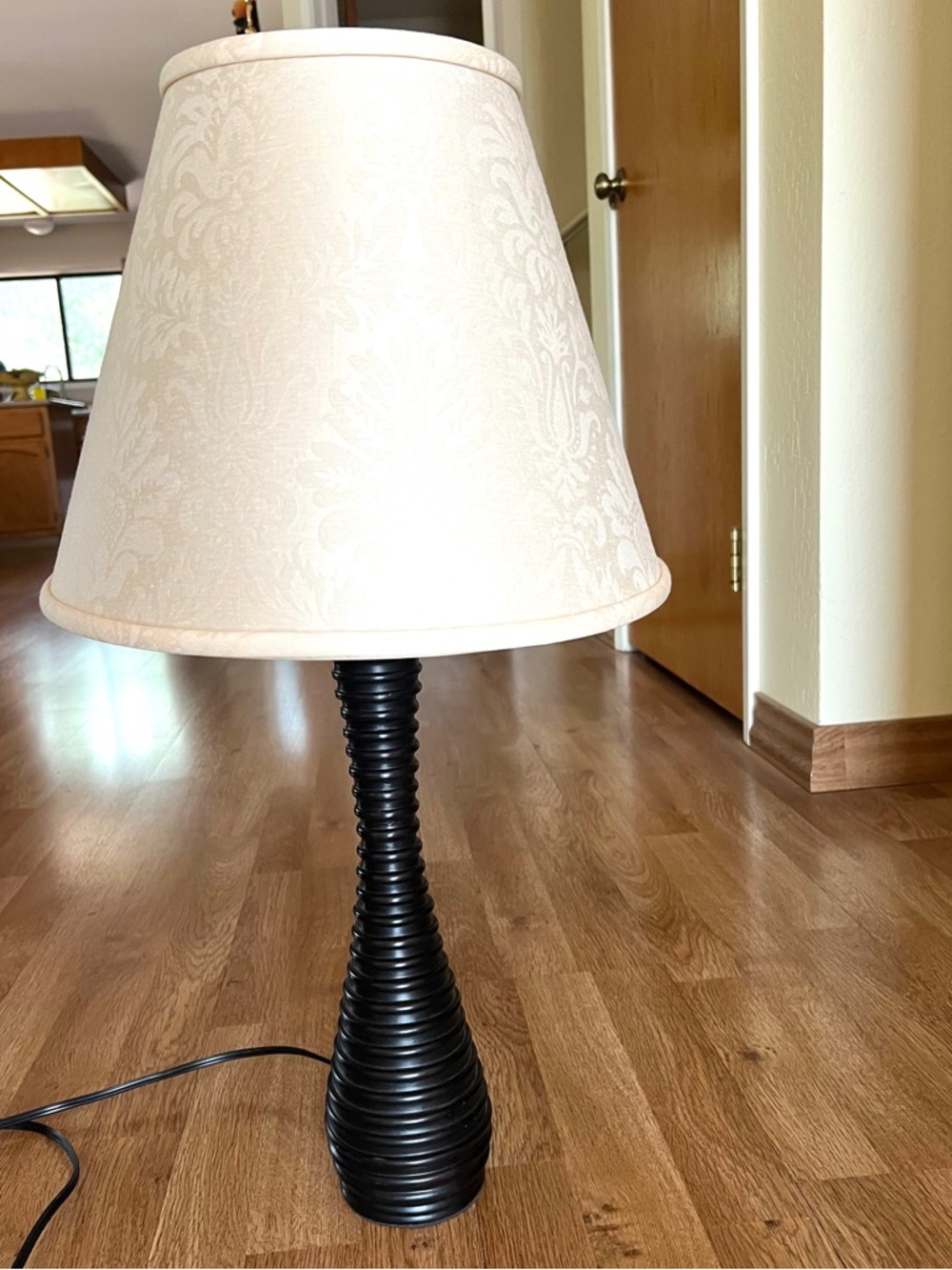 Black Ribbed Table Lamp